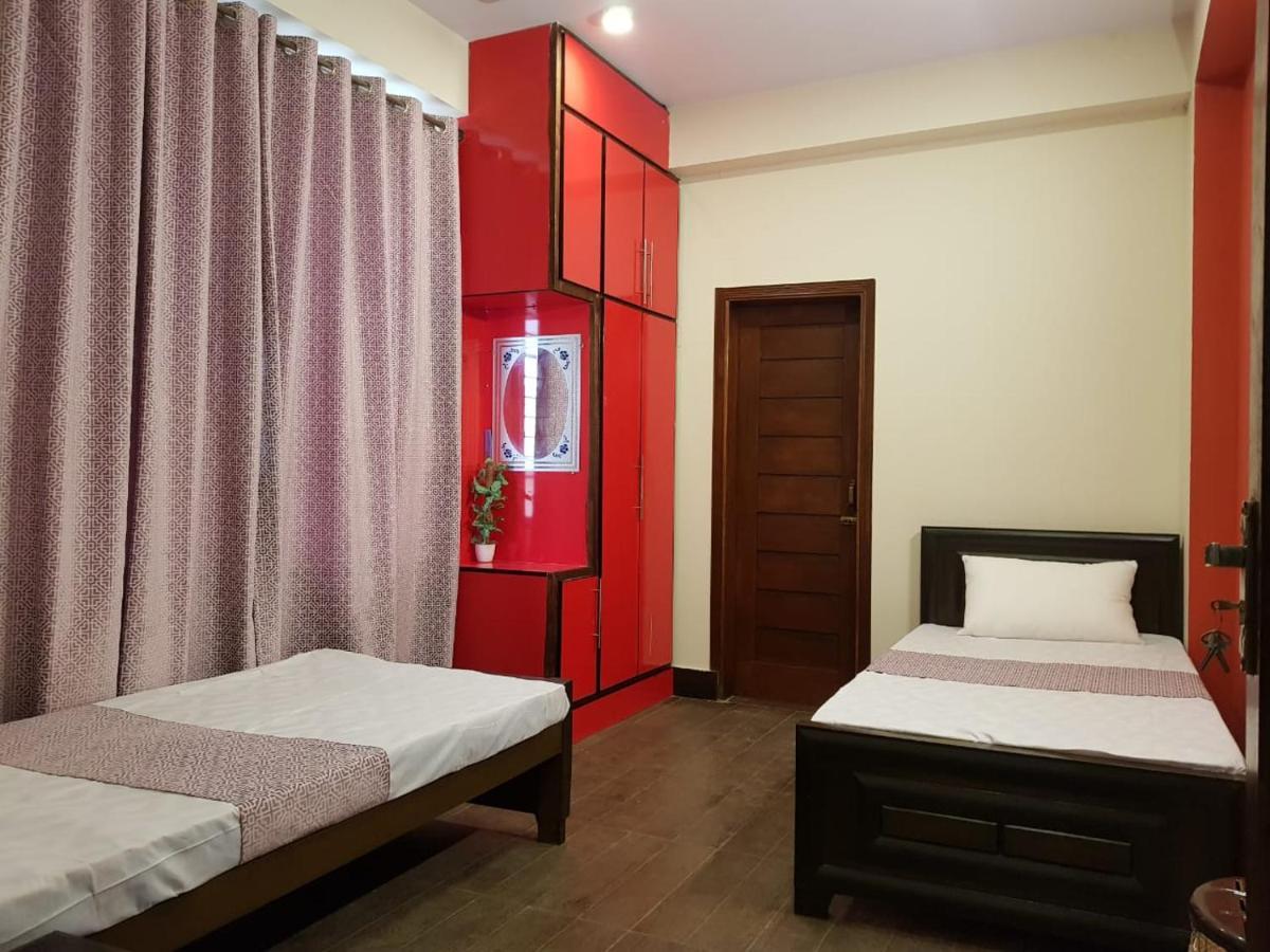 Republika Urban Appartement Abbottabad Buitenkant foto