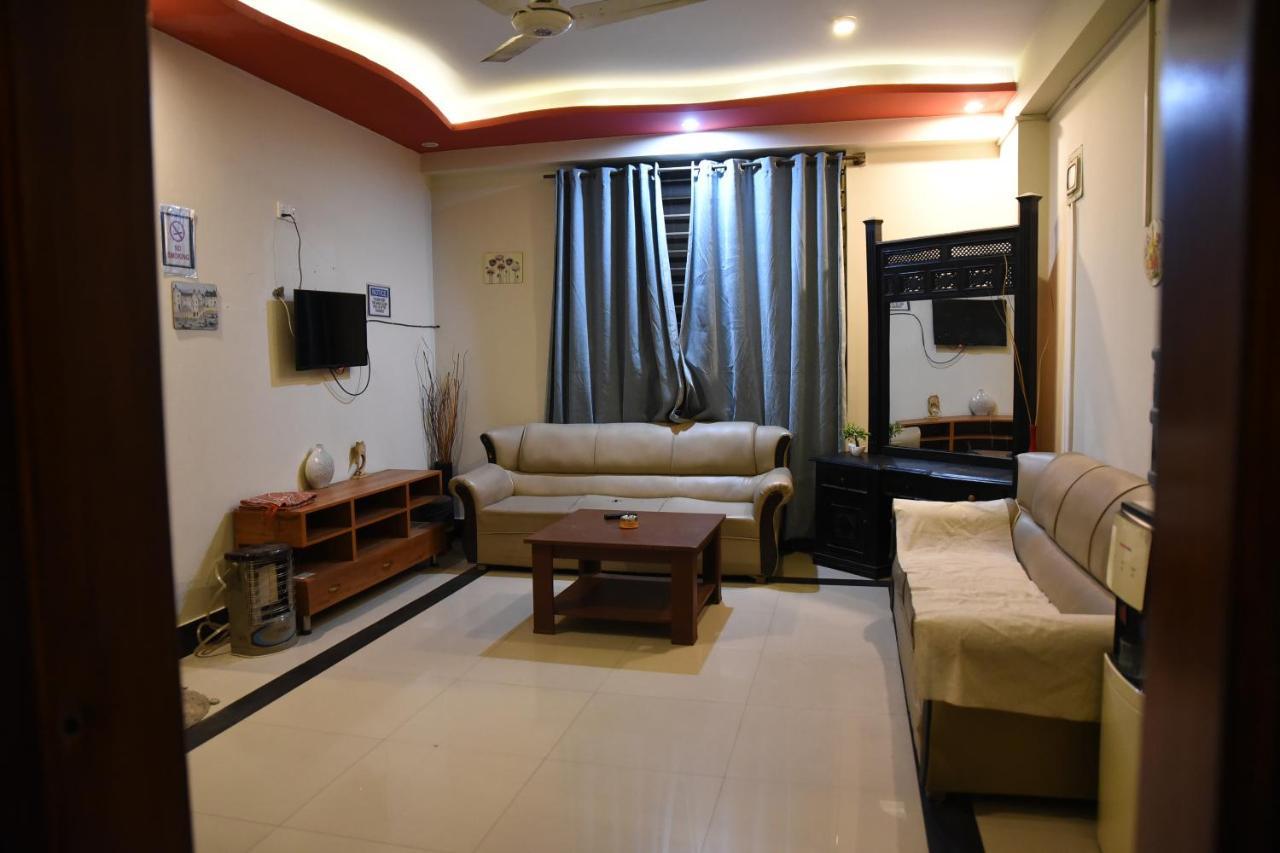 Republika Urban Appartement Abbottabad Buitenkant foto