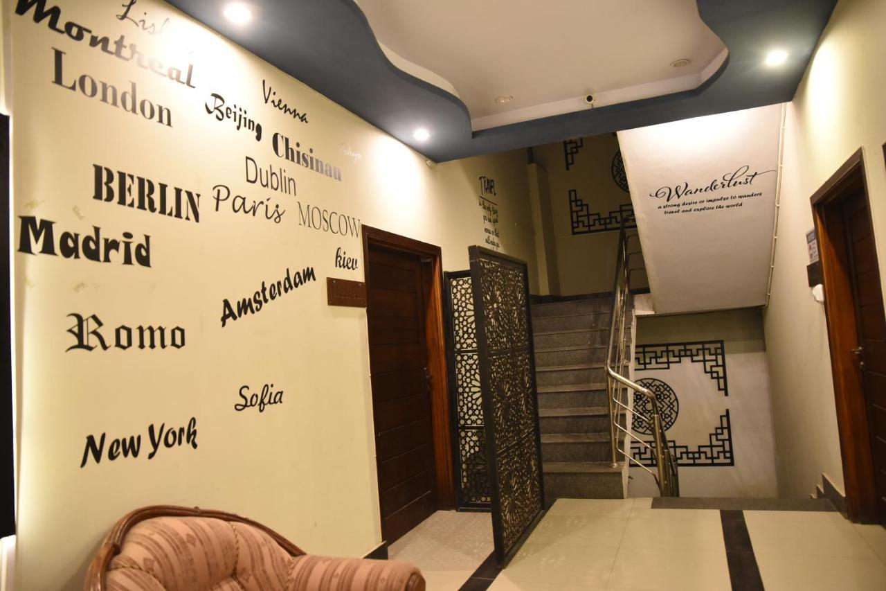 Republika Urban Appartement Abbottabad Buitenkant foto